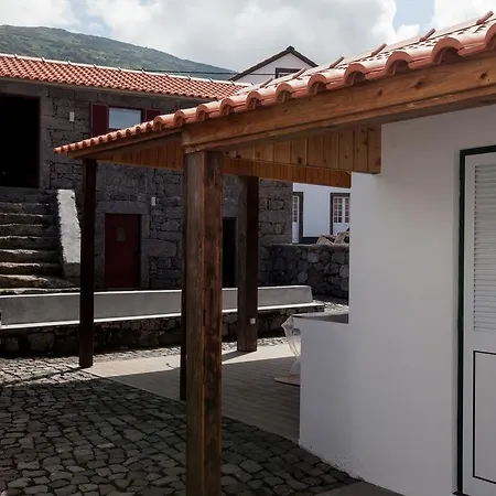 Pico Da Saudade Bed and Breakfast 3*