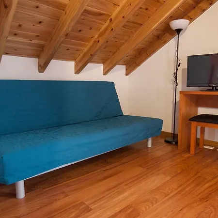 Pico Da Saudade לינה וארוחת בוקר 3*