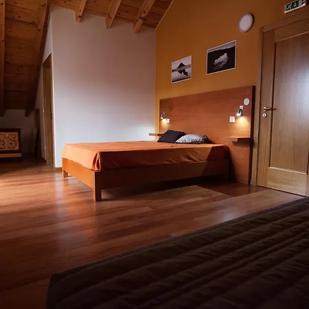 Pico Da Saudade לינה וארוחת בוקר Prainha (Sao Roque do Pico)