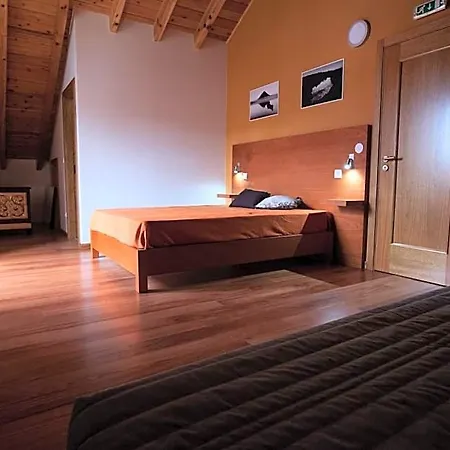 Pico Da Saudade Bed & Breakfast