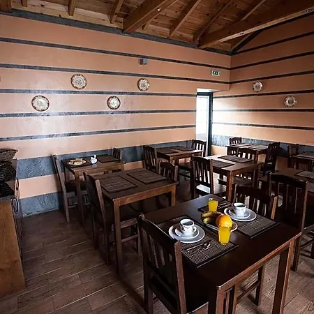 Pico Da Saudade Bed & Breakfast